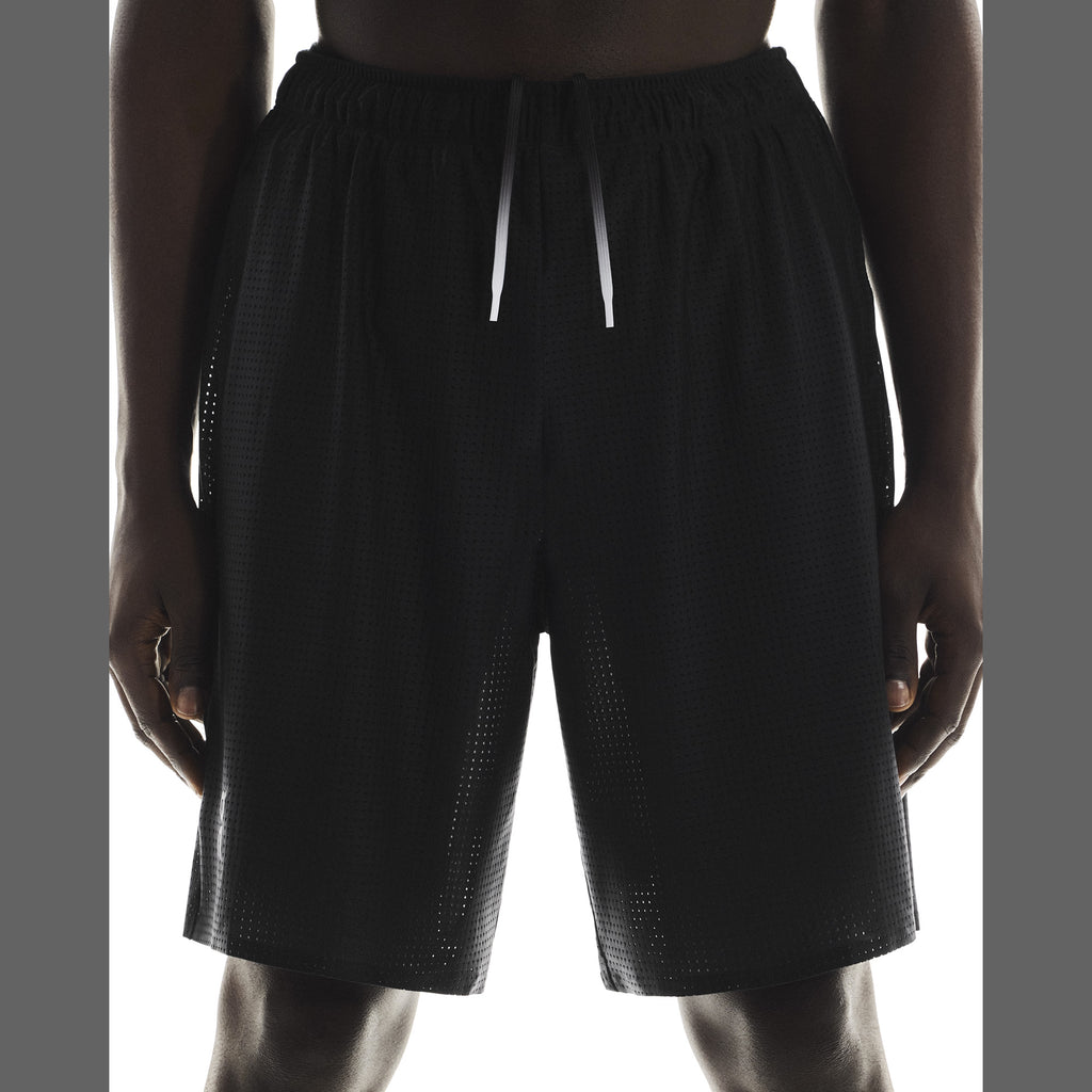 On Pace Mesh Shorts