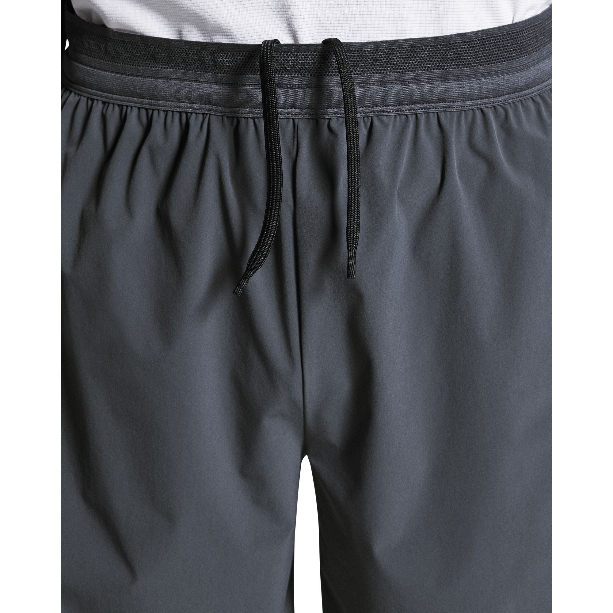 On 7" Performance Shorts