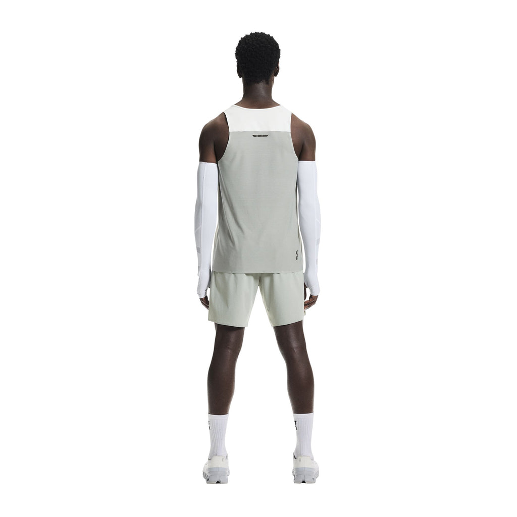 On 7" Performance Shorts