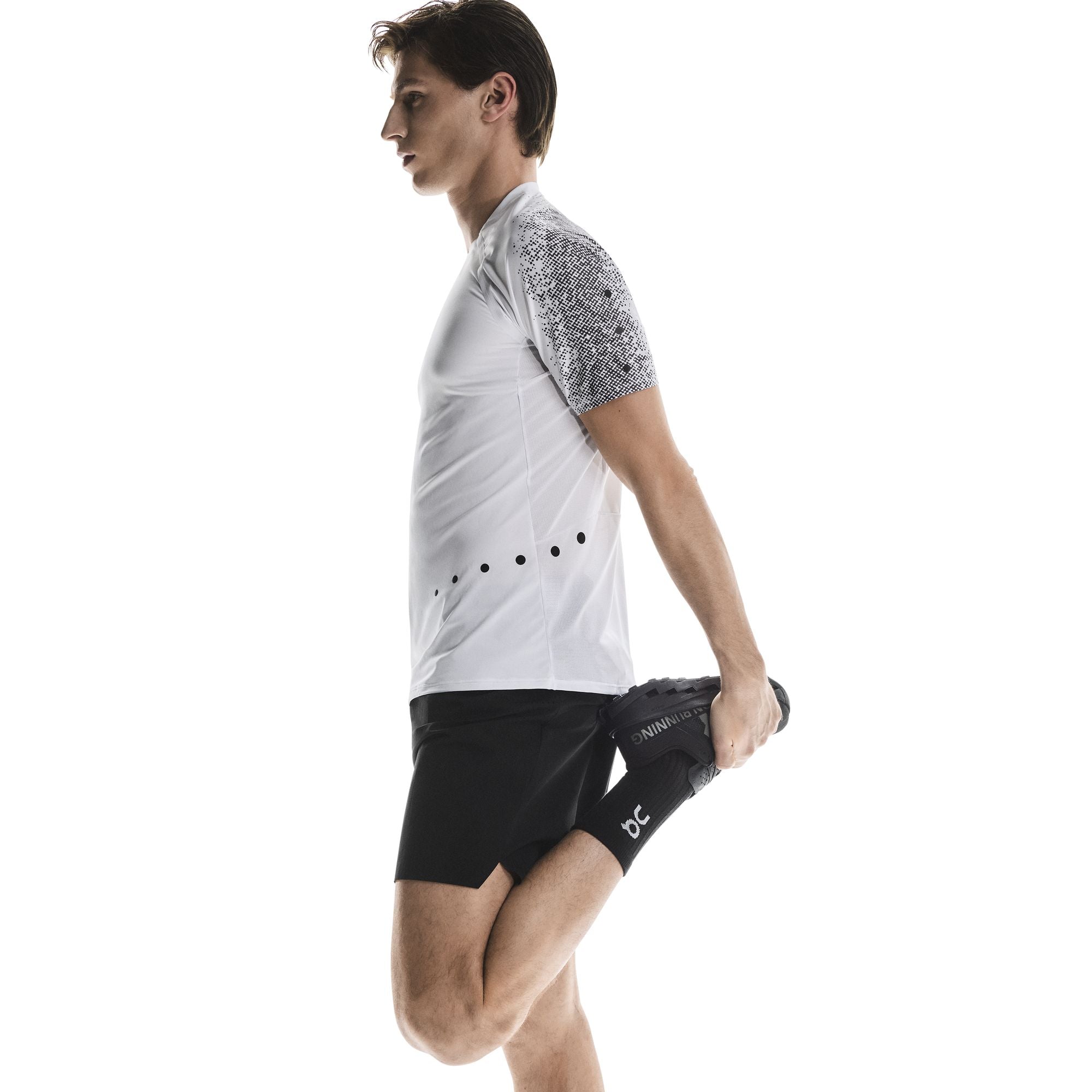 On Ultra Shorts