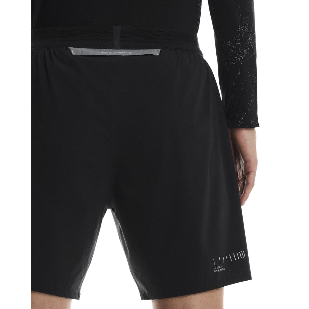 On Performance Shorts Lumos