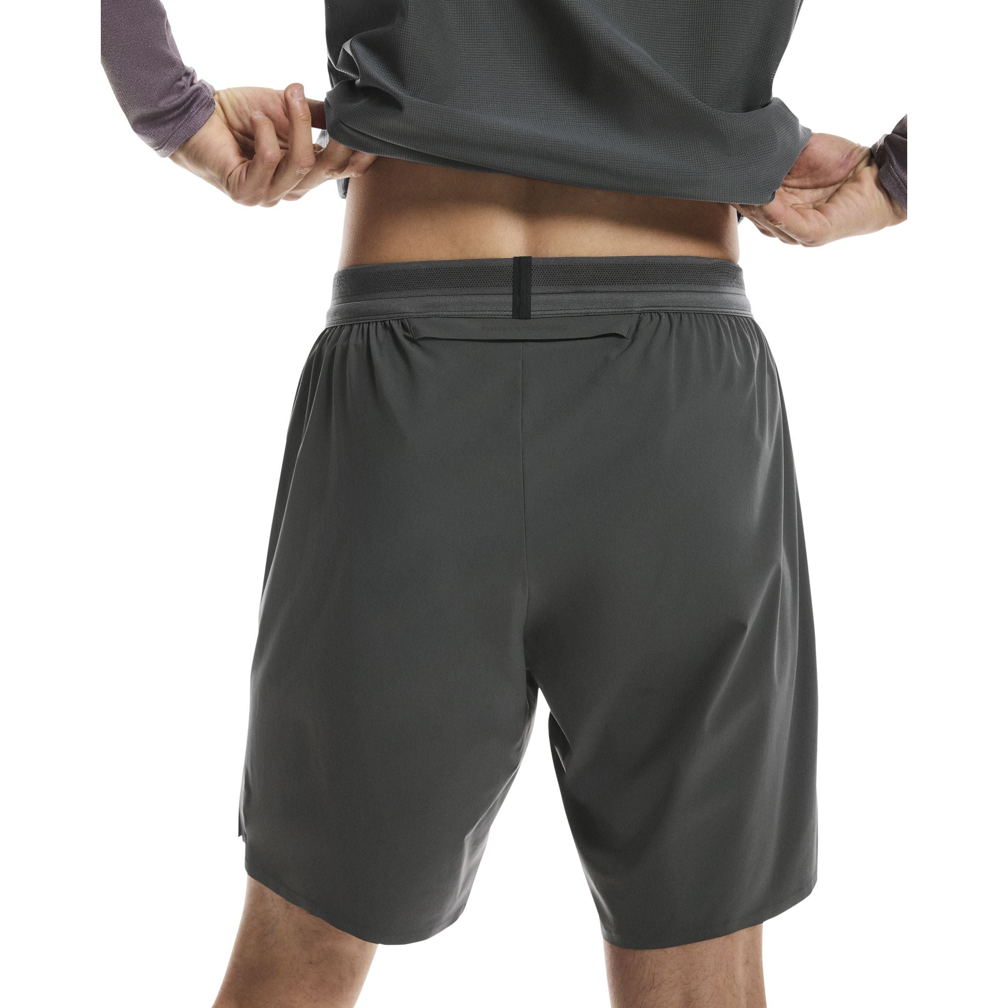 On 9" Performance Shorts