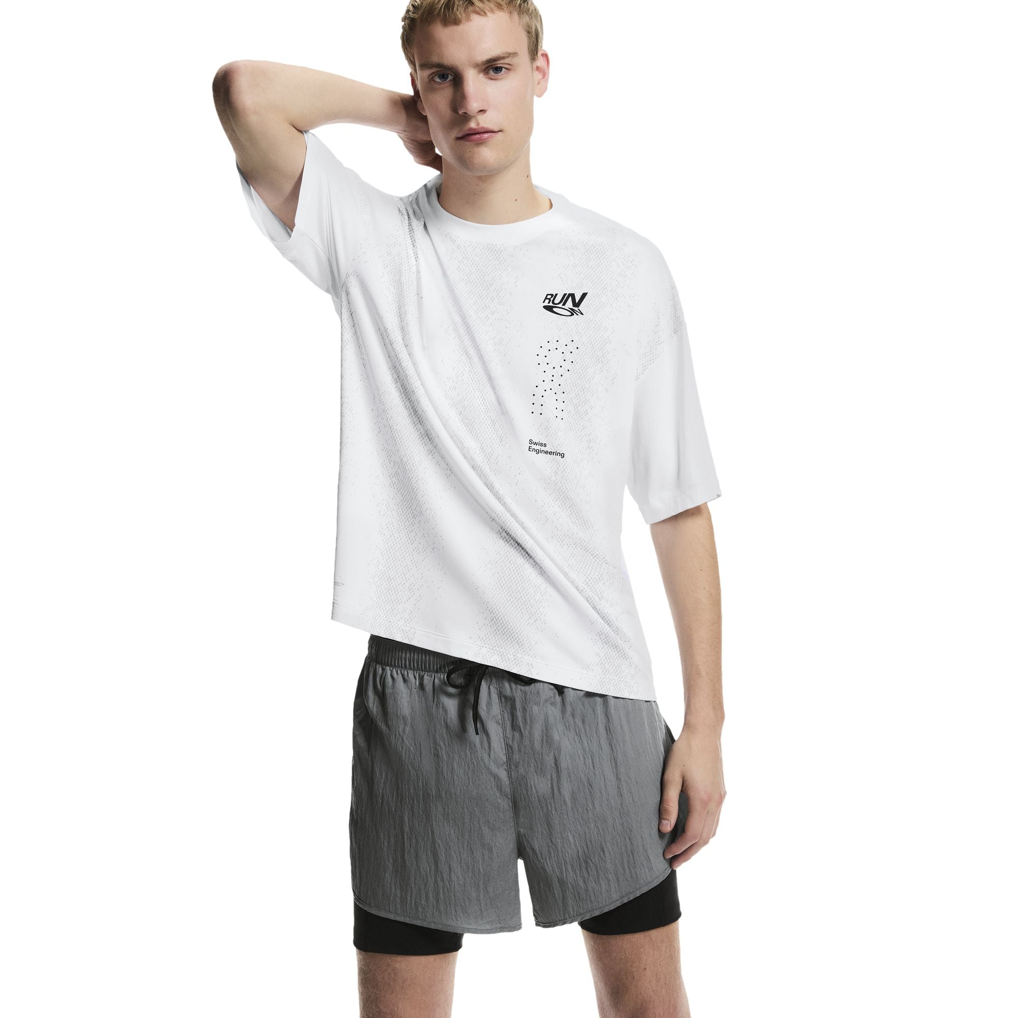 On Performance Volt Shorts
