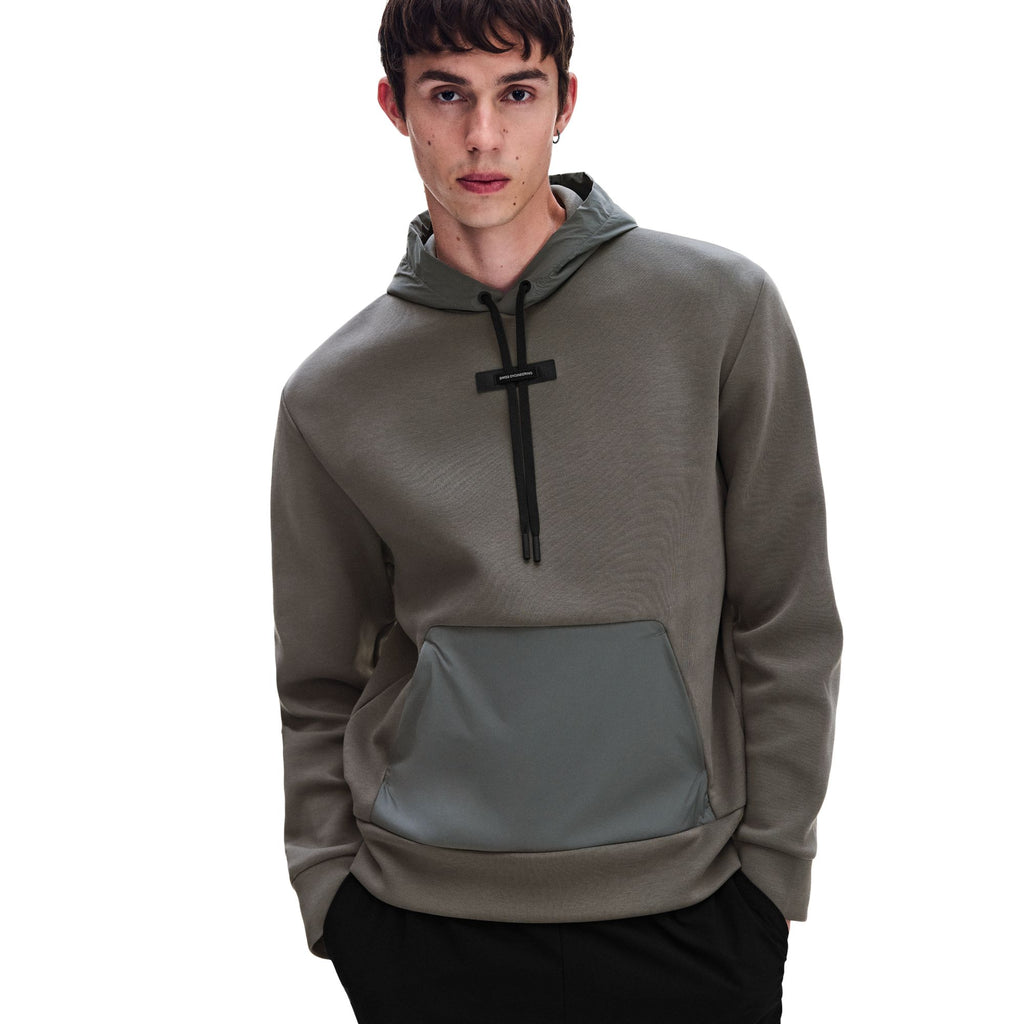 On Focus Tech Hoodie Remix