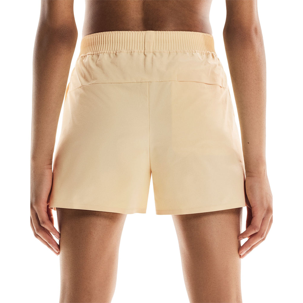 On Focus Shorts