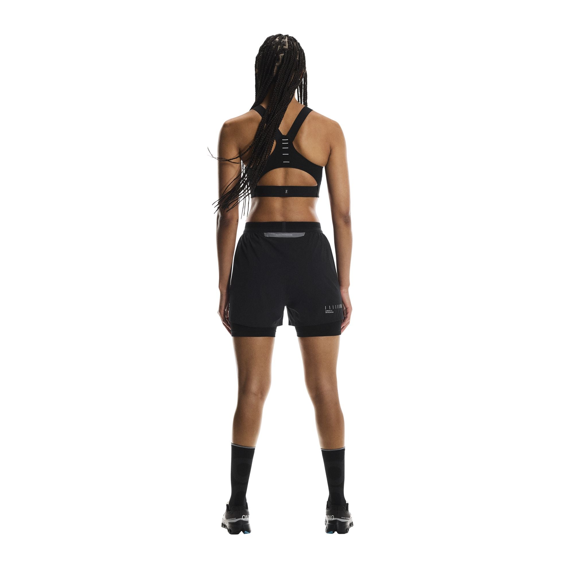 On Performance Shorts Lumos
