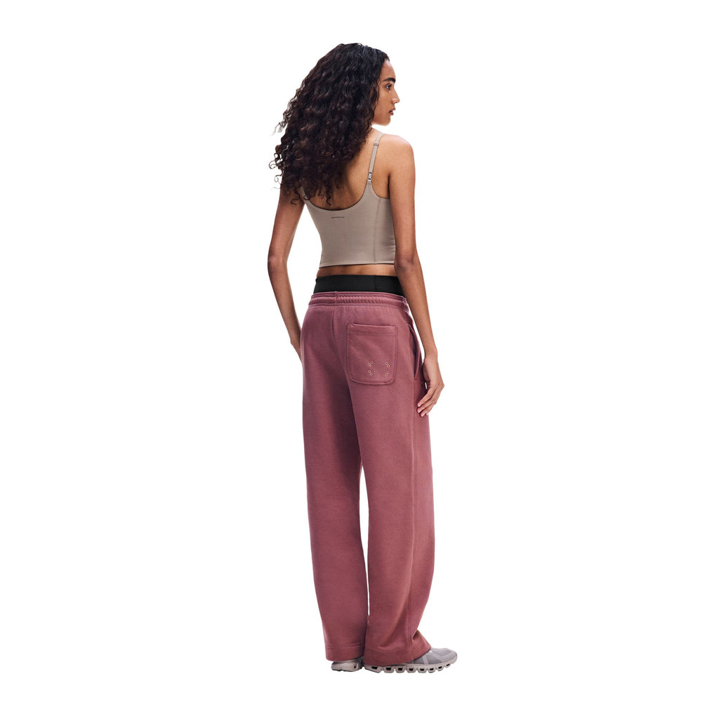 On Studio Crop