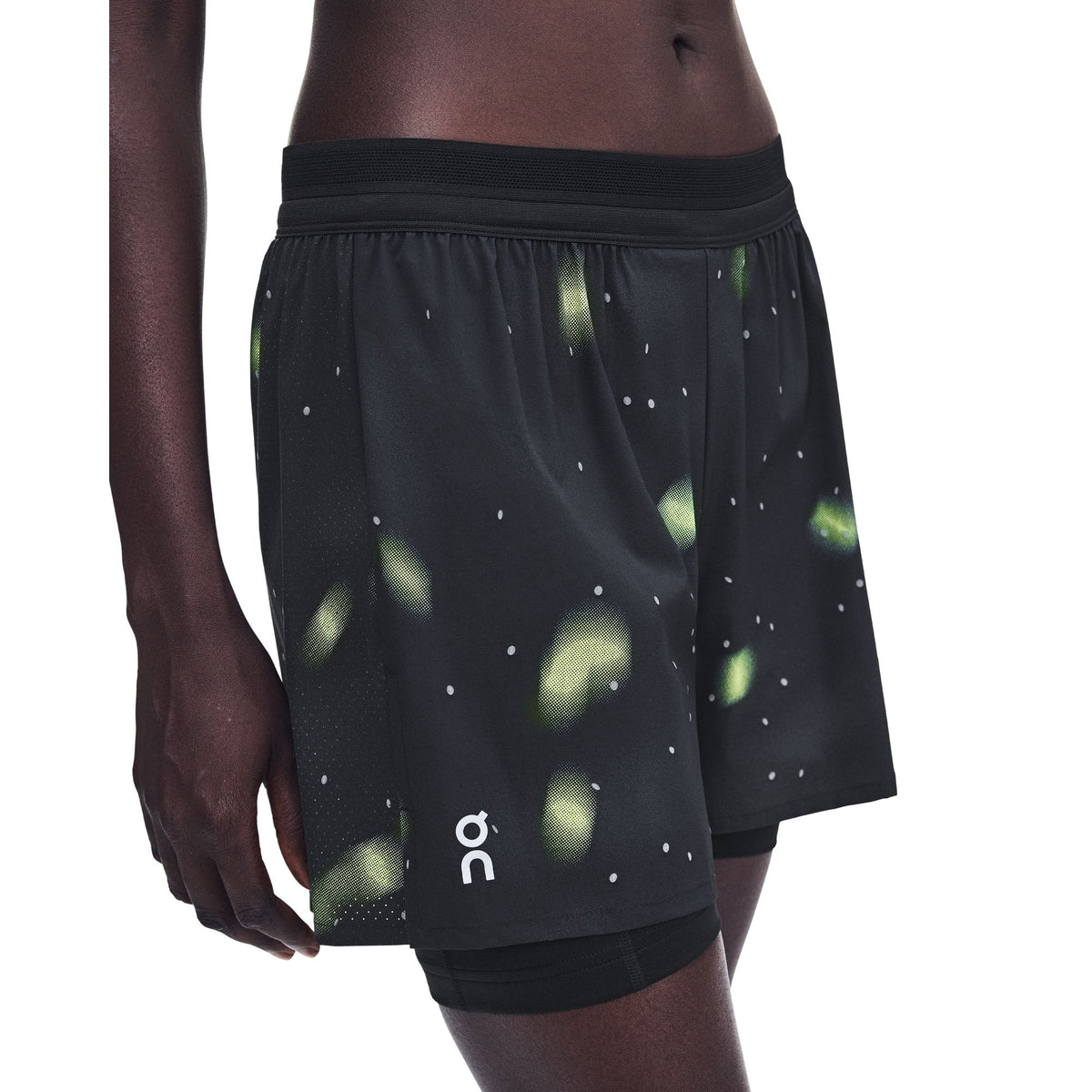On Performance Shorts Lumos