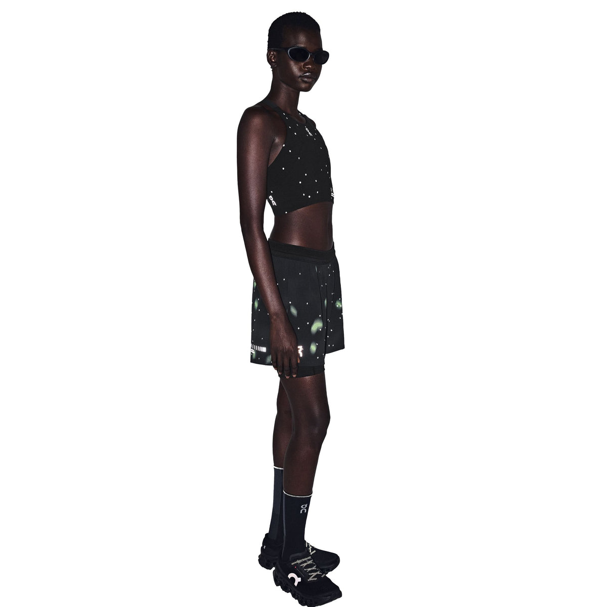 On Performance Shorts Lumos
