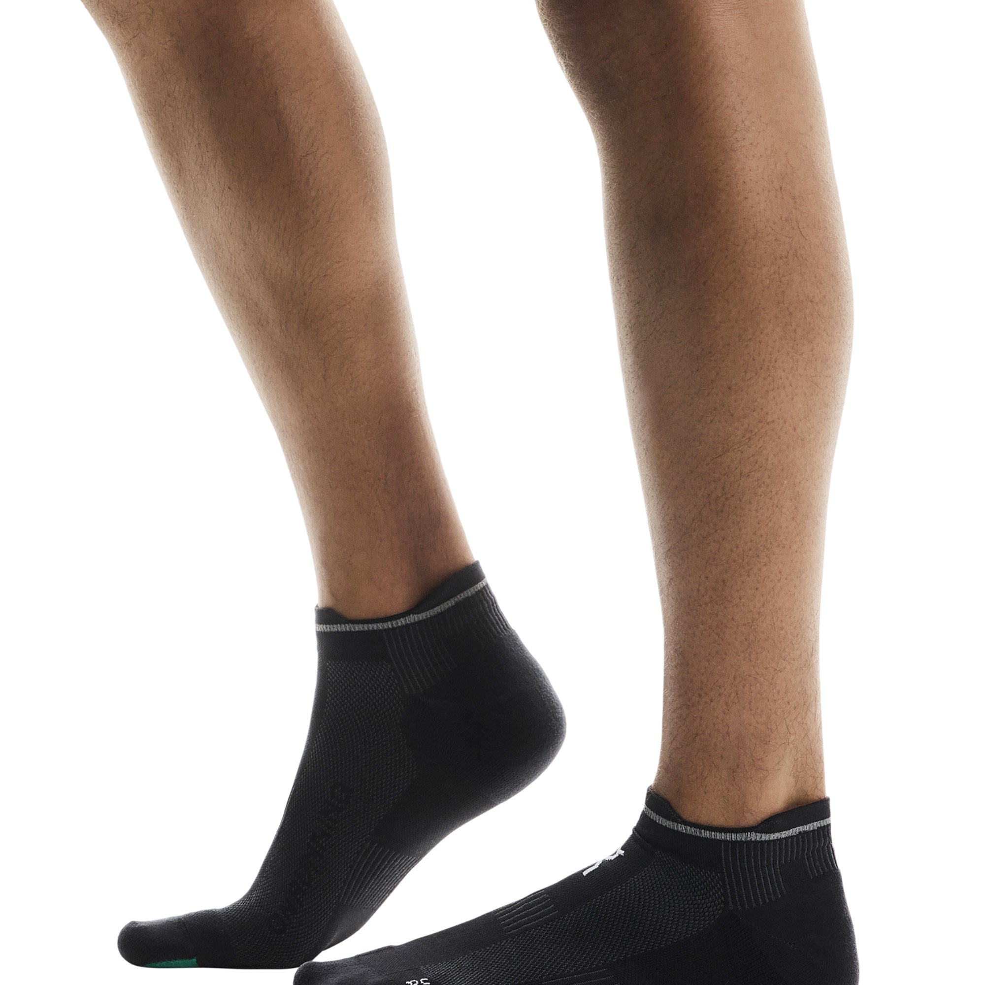 On Elite Run Sock Low