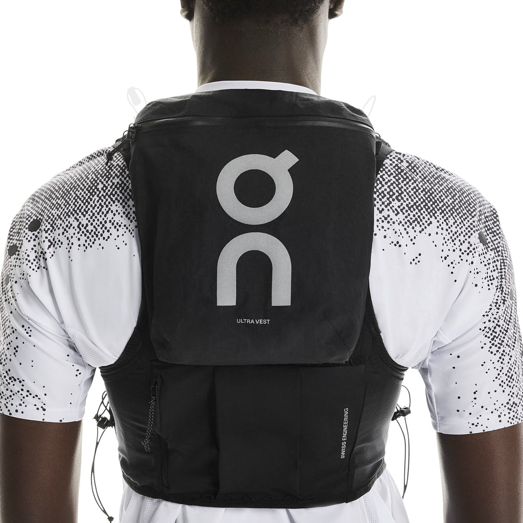 On Ultra Vest Pro