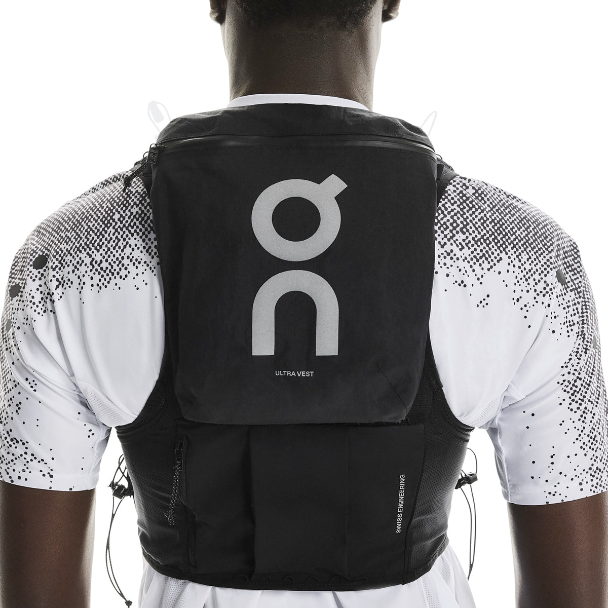 On Ultra Vest Pro