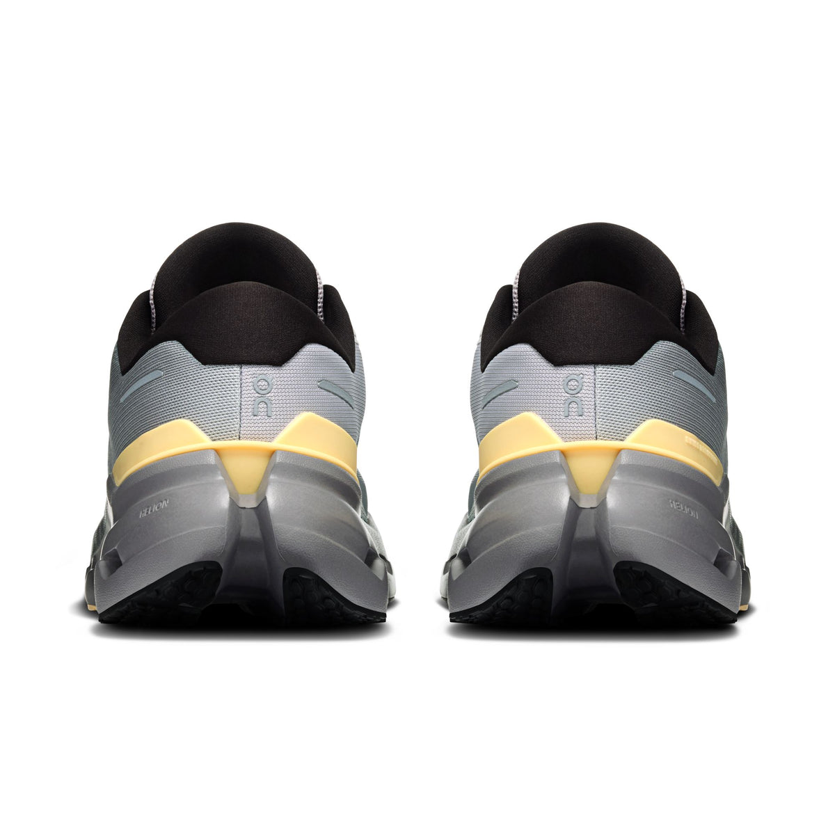 On Cloudrunner 3