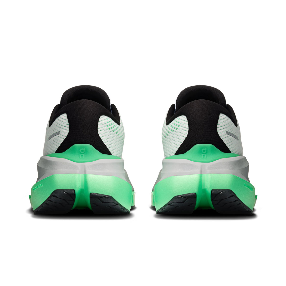 On Cloudrunner 3 Max