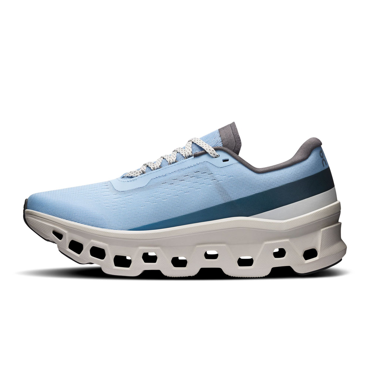 On Cloudmonster 1