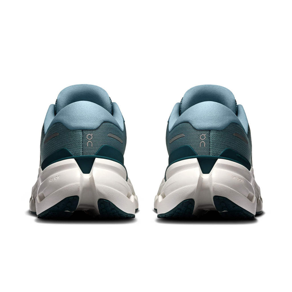 On Cloudrunner 3