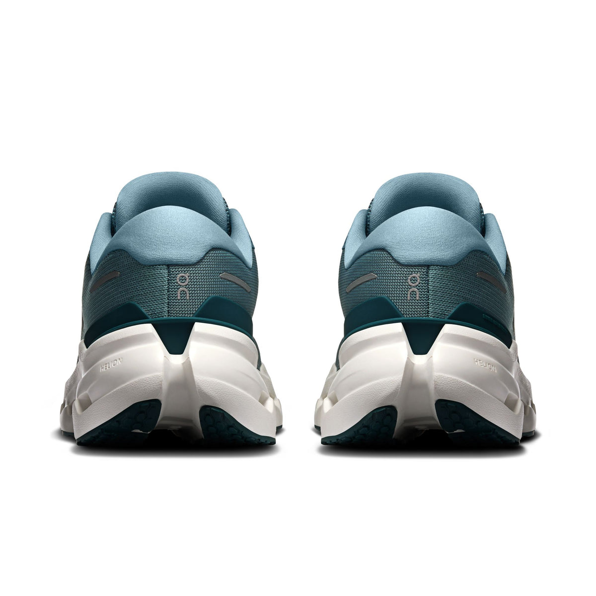 On Cloudrunner 3