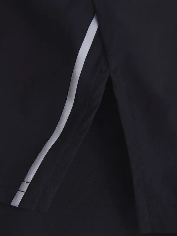 Dámské Kraťasy Peak Performance Light Woven Shorts - Černé (Velikost XL)