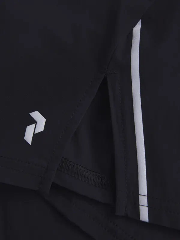 Dámské Kraťasy Peak Performance Light Woven Shorts - Černé (Velikost XL)