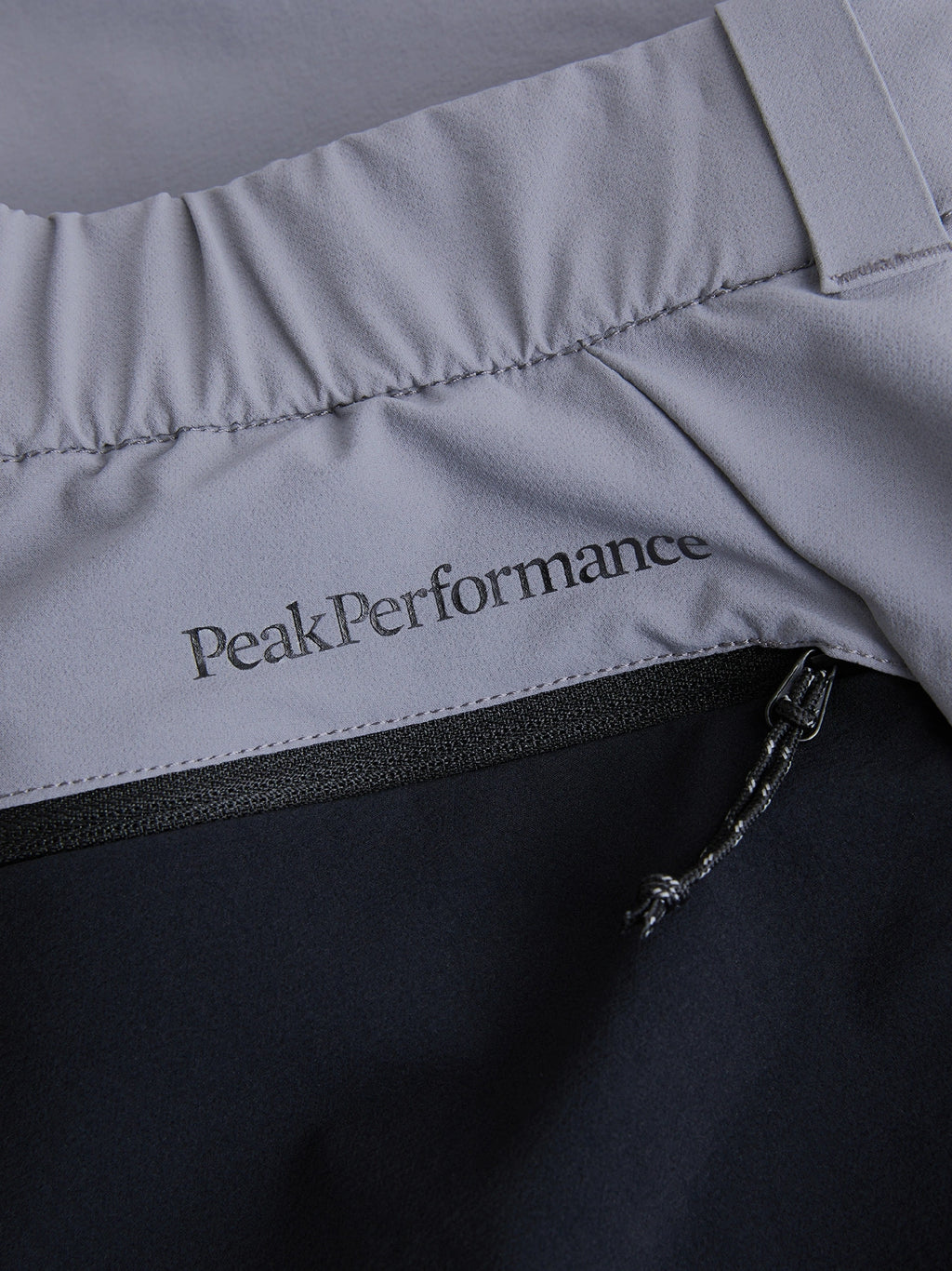 Pánské Šortky Peak Performance M Stretch Trek Shorts - Šedá (Velikost XXL)