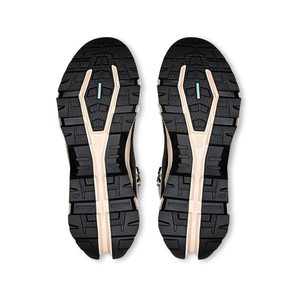 On Cloudrock Trek Waterproof