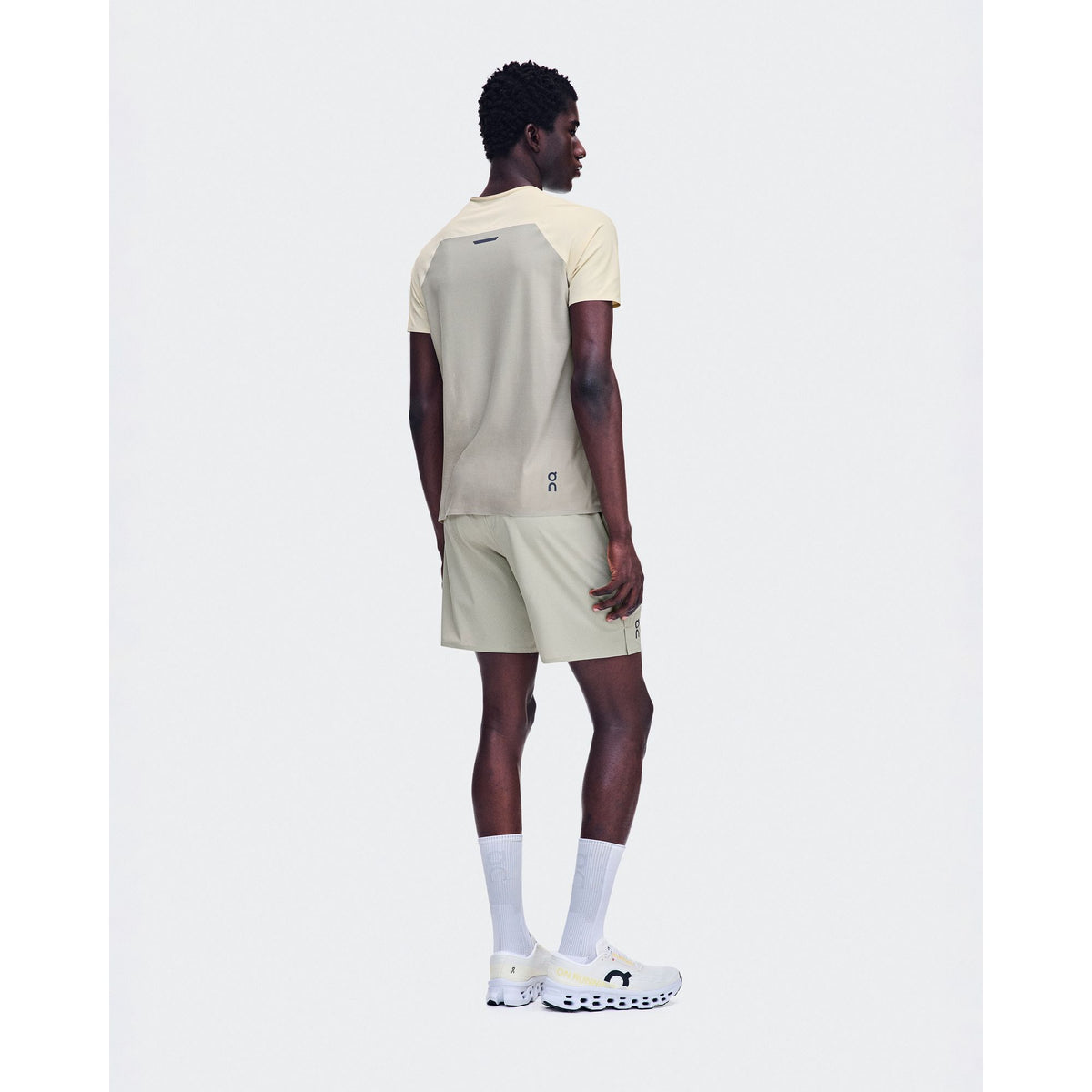On 7" Performance Shorts
