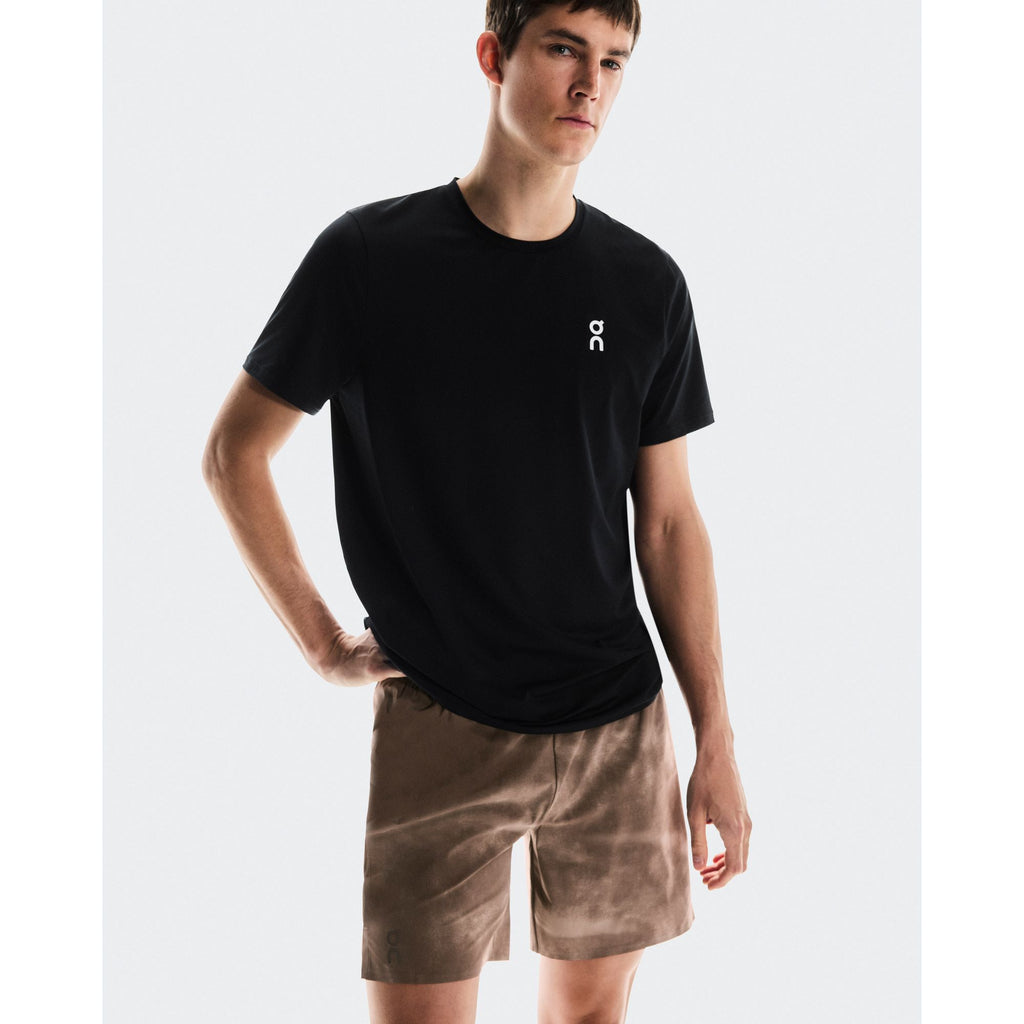 On 7" Performance Shorts AOP