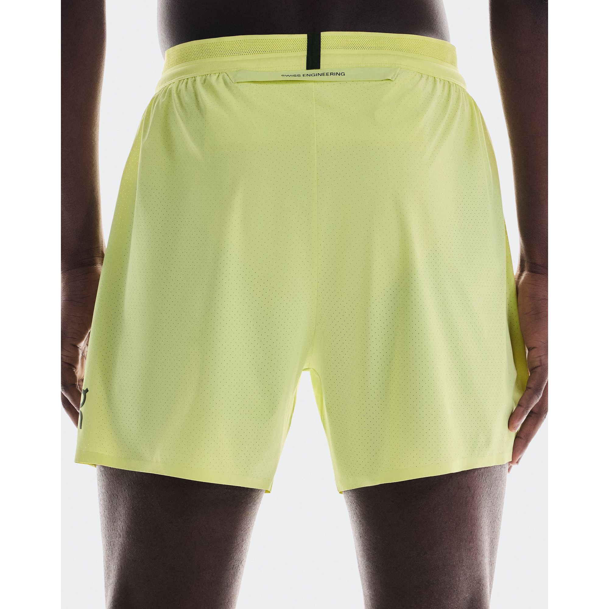 On 5" Performance Shorts