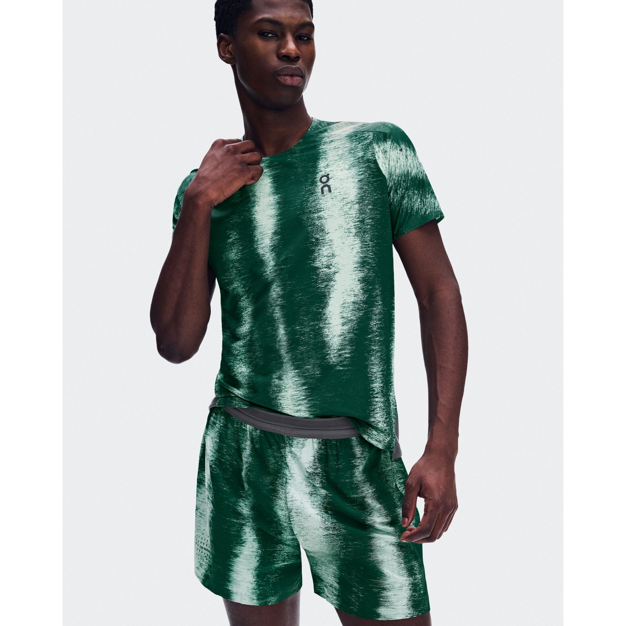 On Performance Shorts Terra