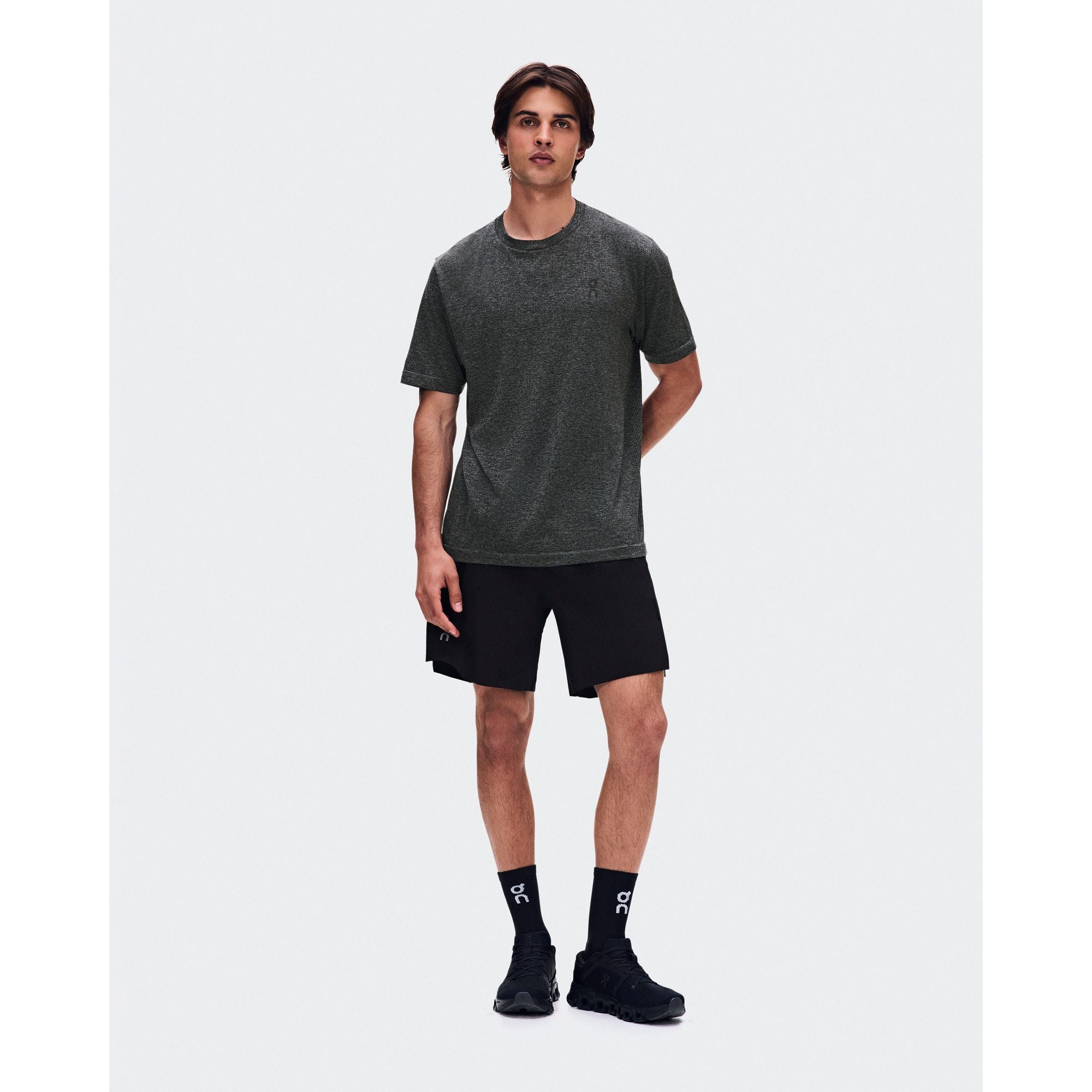 On Train Shorts 7"