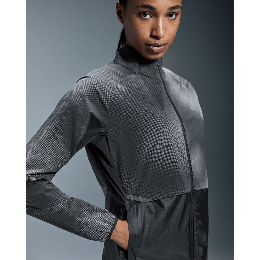 On Weather Jacket Lumos