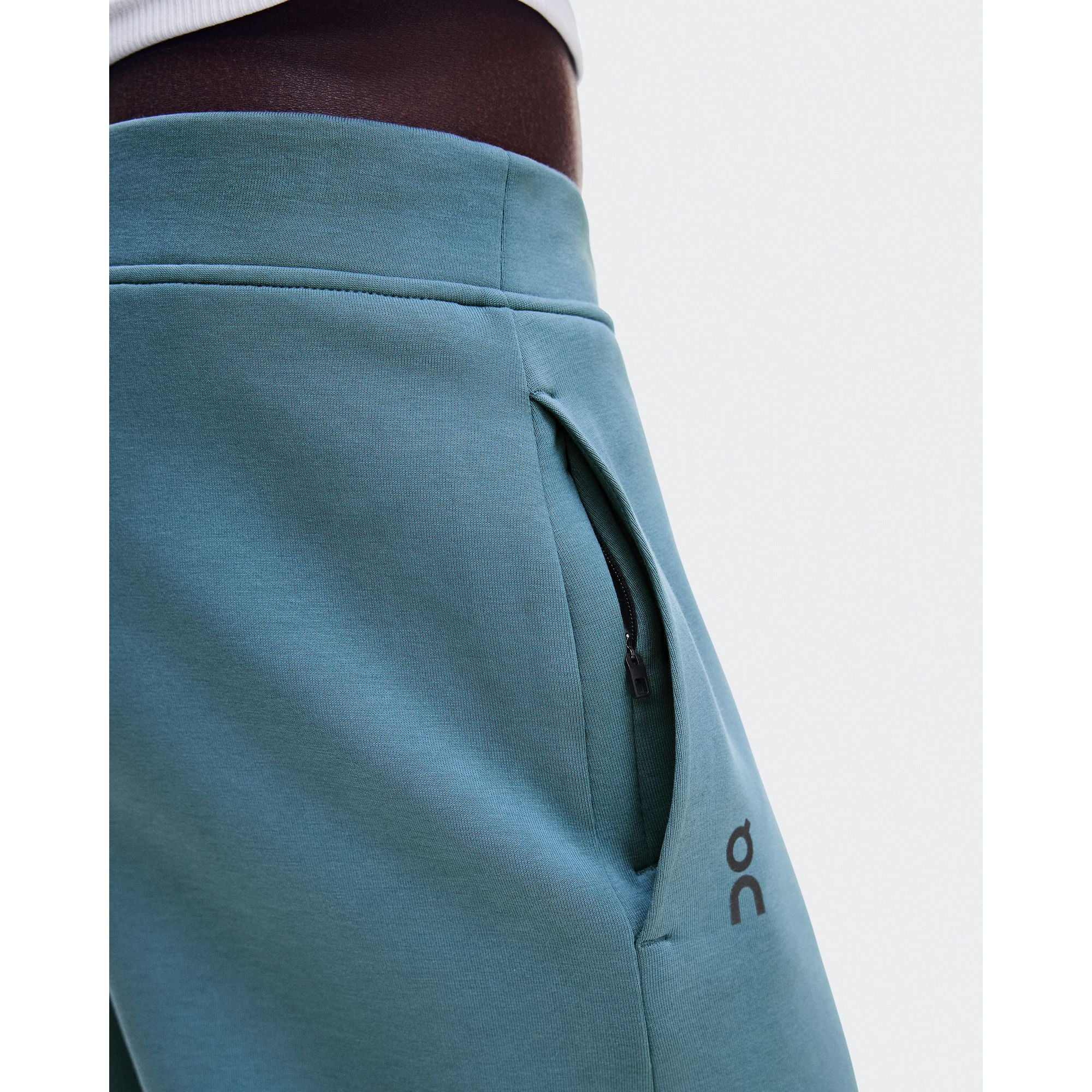 On Focus Tech Sweatpants