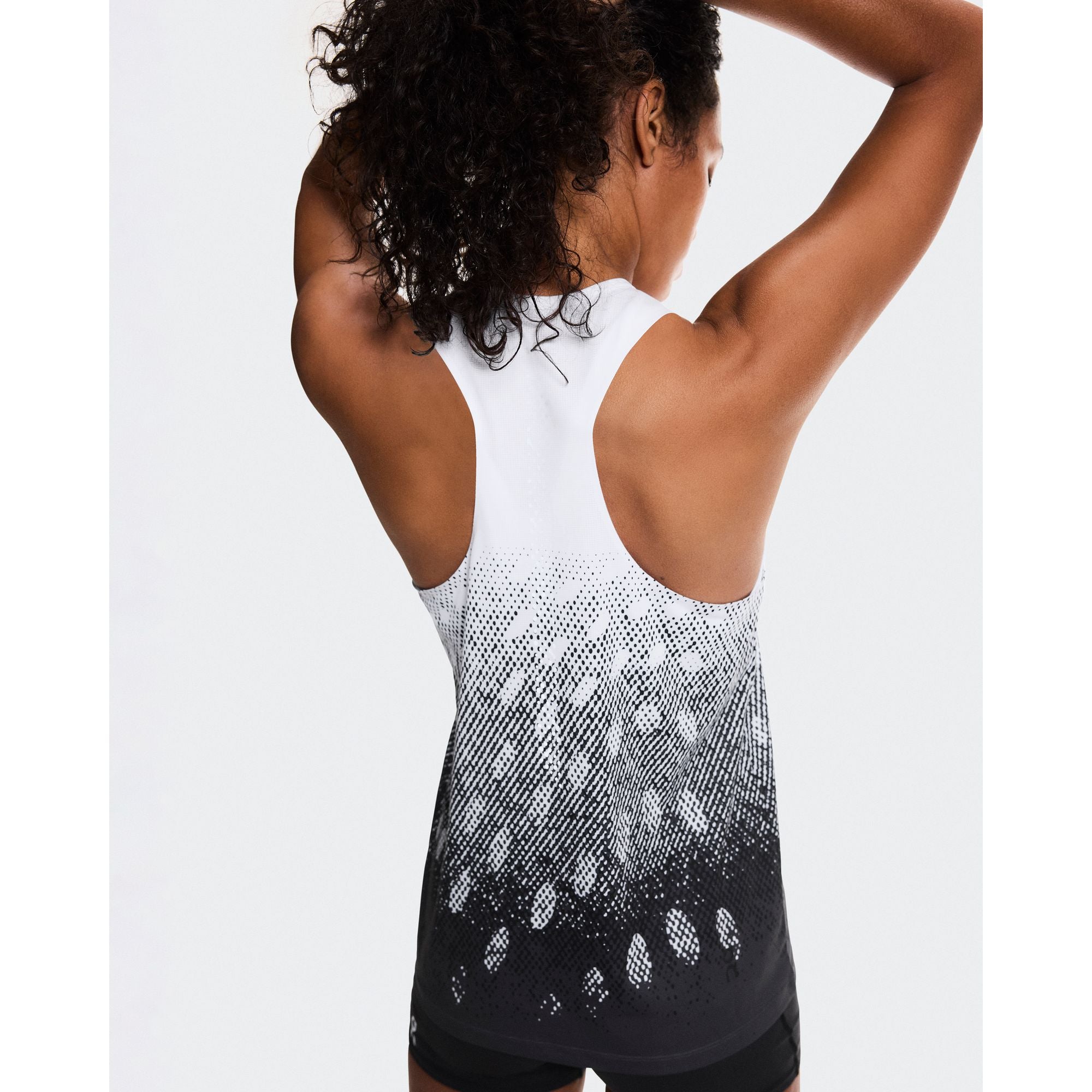 On Zero Singlet