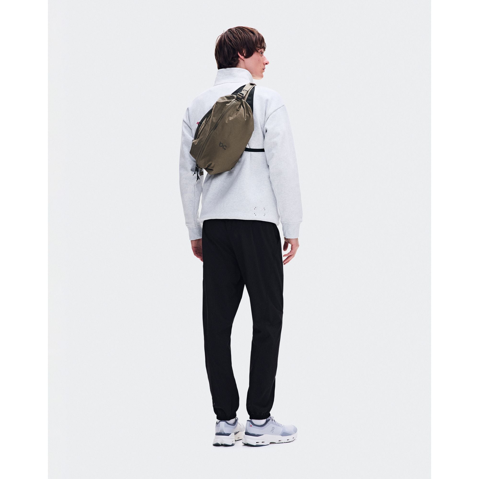 On Sling Pack 9L